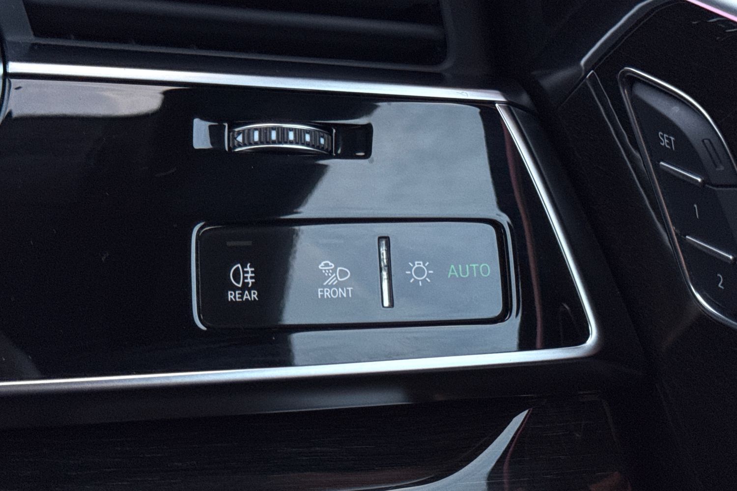 Used Audi Q8 2023 for sale - 77206589: Photo 54