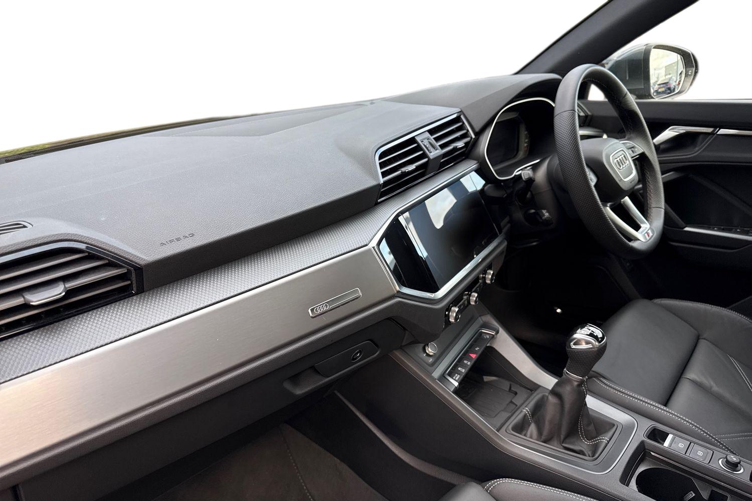 Used Audi Q3 2025 for sale - 76916499: Photo 15