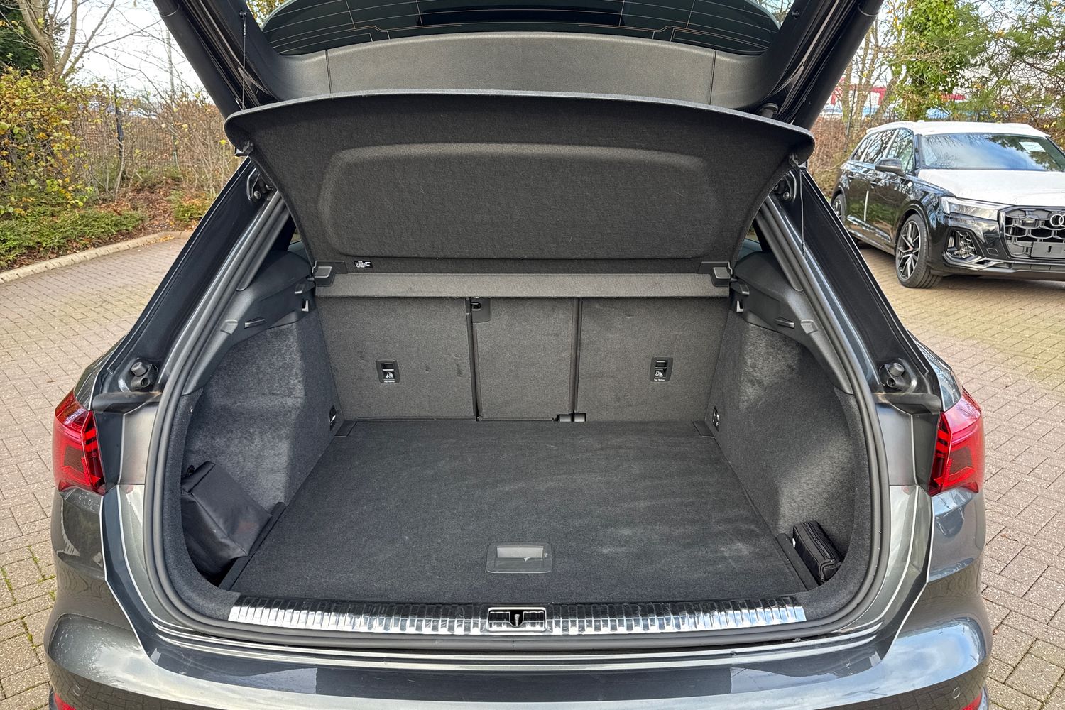 Used Audi Q3 2025 for sale - 76916499: Photo 7