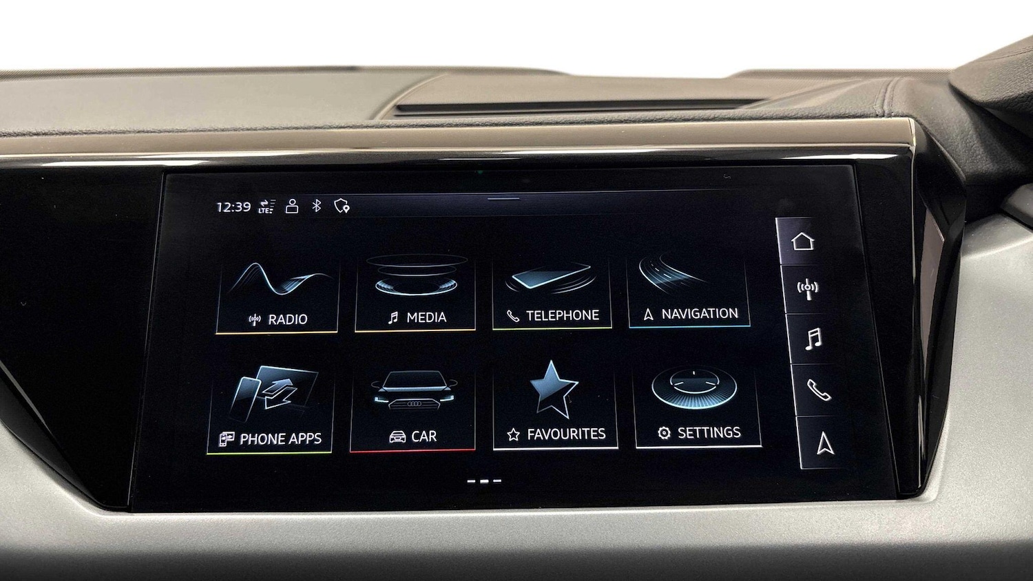 Used Audi e-tron GT 2022 for sale - 76558252: Photo 8