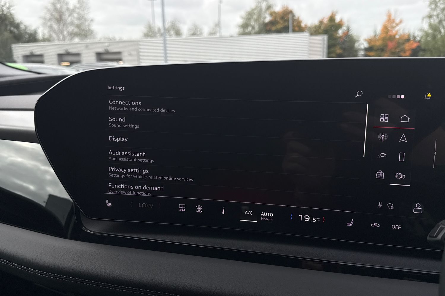 Used Audi Q6 e-tron 2025 for sale - 76662149: Photo 33