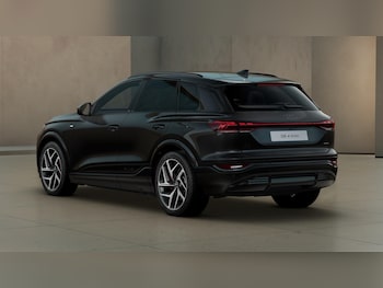 Used Audi Q6 e-tron 2025 for sale - 76758367: Photo