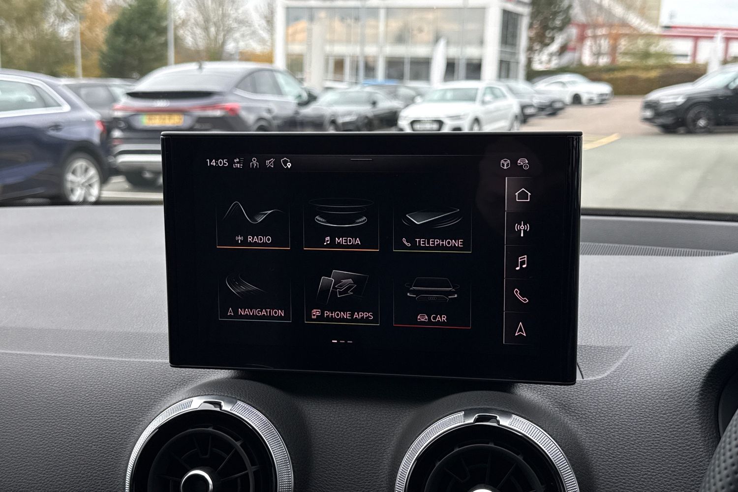 Used Audi Q2 2025 for sale - 76128529: Photo 27