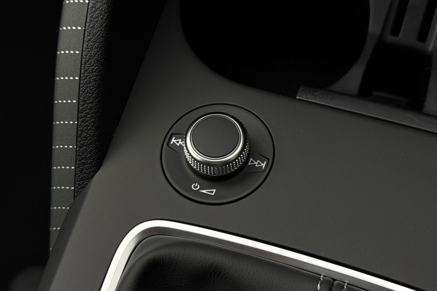 Used Audi Q2 2025 for sale - 76128529: Photo 42