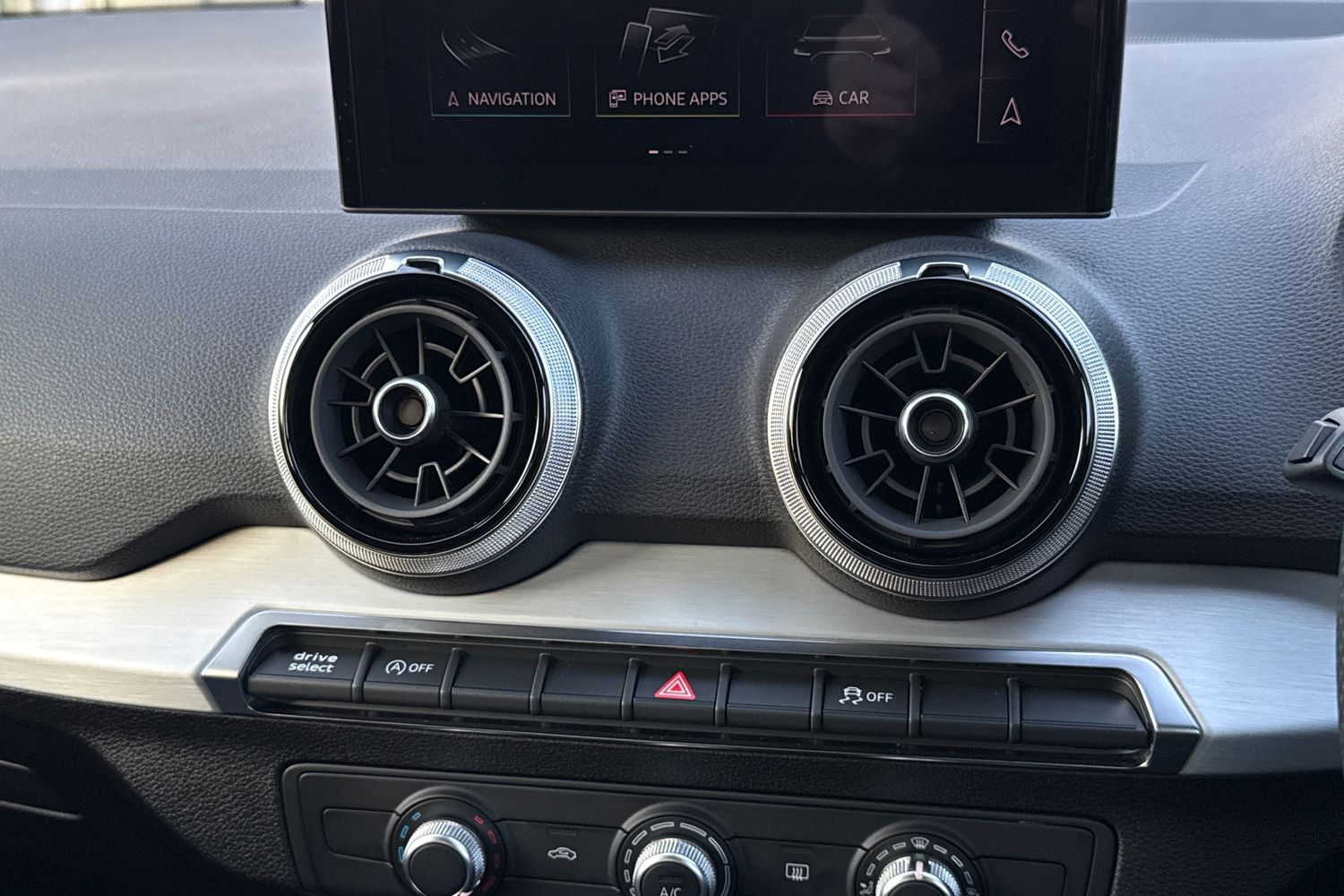 Used Audi Q2 2025 for sale - 77194872: Photo 43