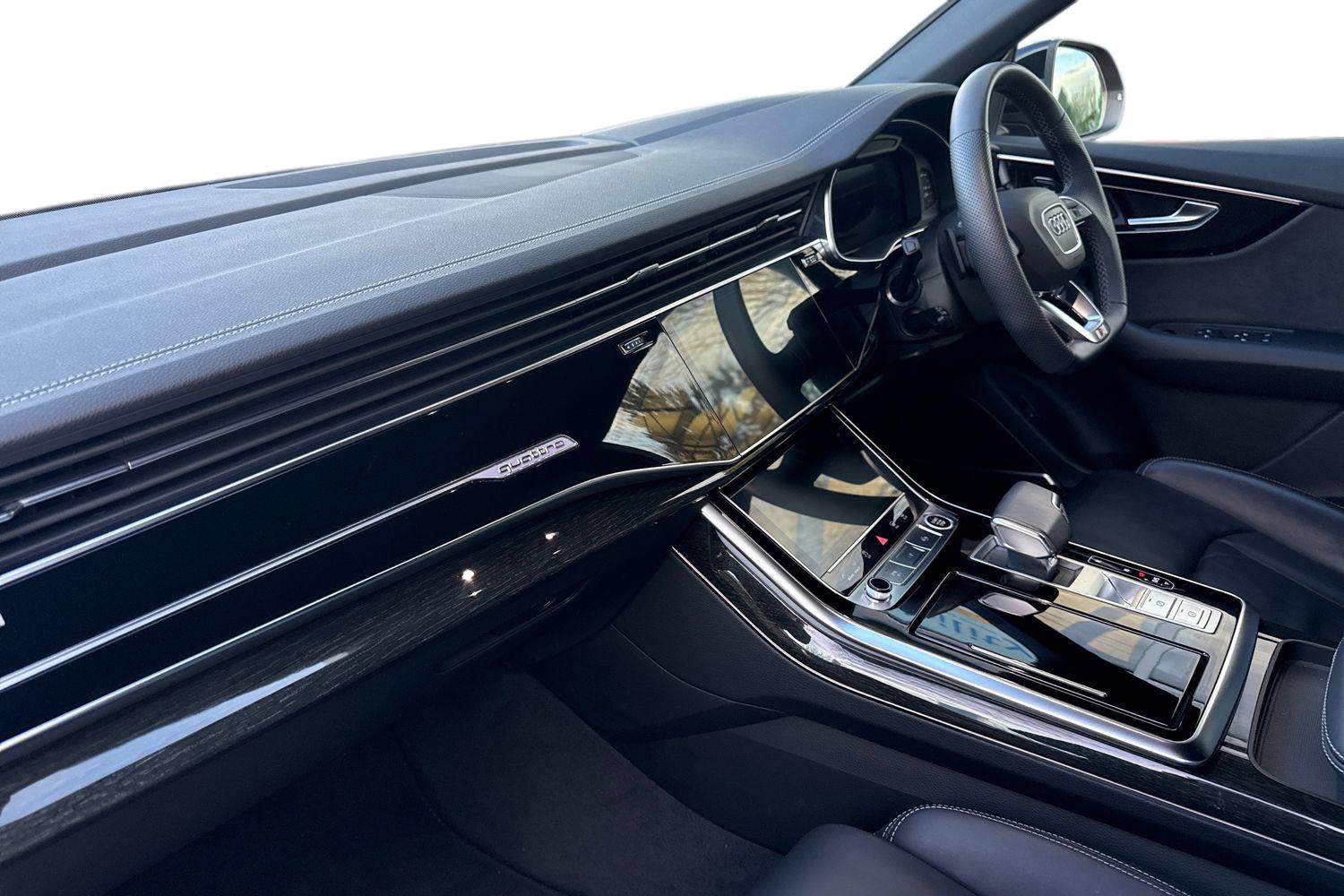 Used Audi Q8 2023 for sale - 76789542: Photo 15