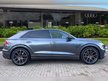 Used Audi Q8 2023 for sale - 76789542: Photo