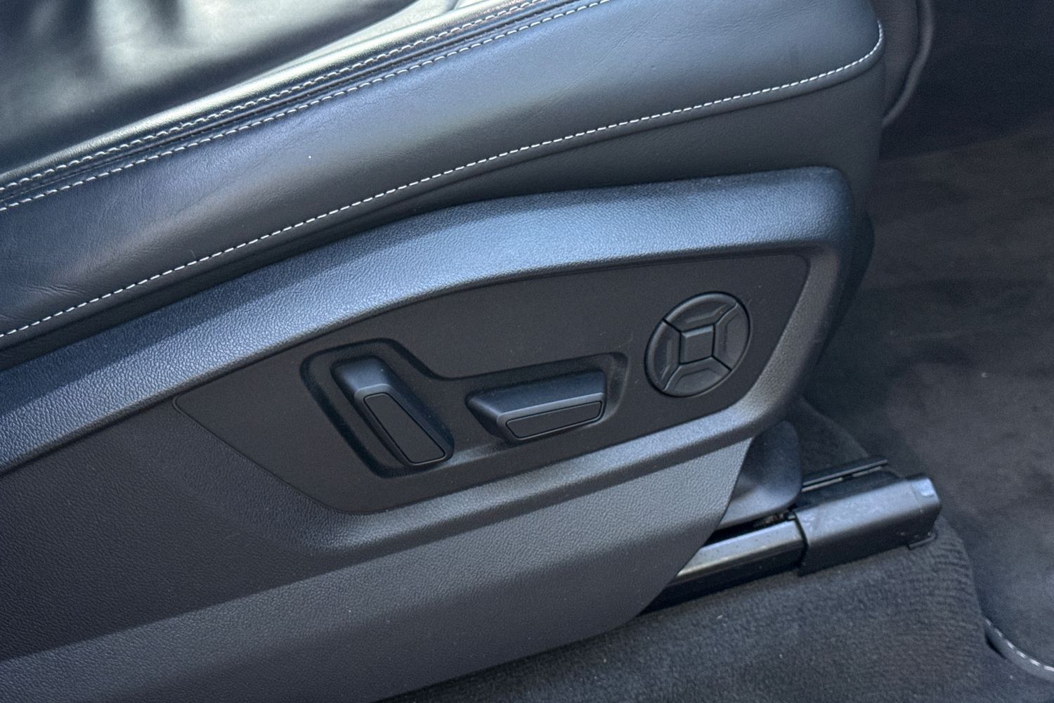 Used Audi Q8 2023 for sale - 76789542: Photo 44