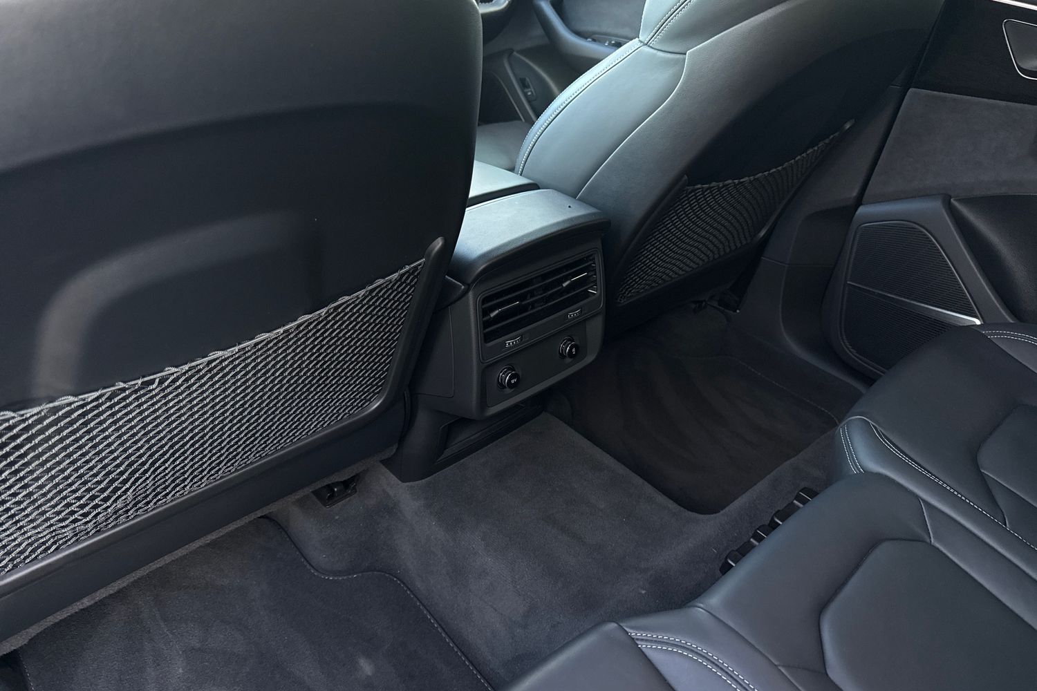 Used Audi Q8 2023 for sale - 76789542: Photo 46