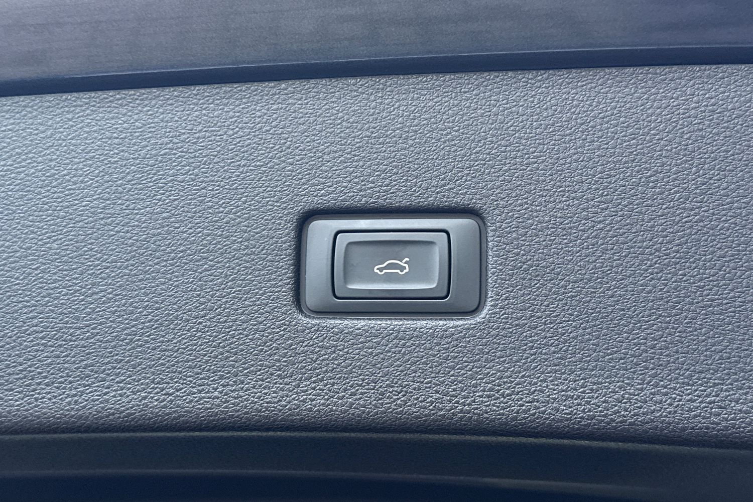 Used Audi Q8 2023 for sale - 76789542: Photo 47