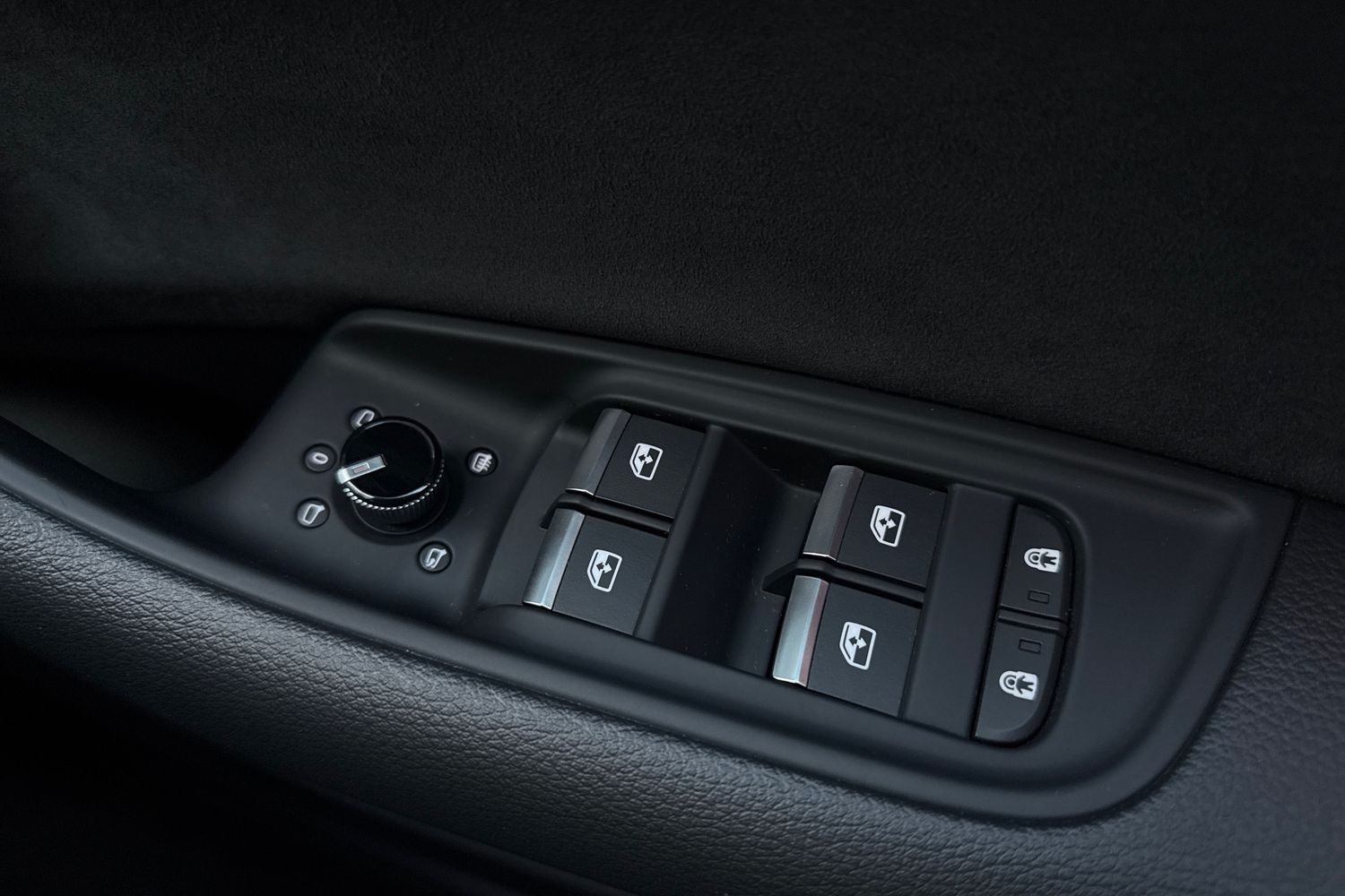 Used Audi Q8 2023 for sale - 76789542: Photo 48