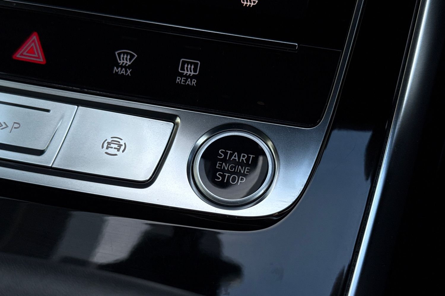 Used Audi Q8 2023 for sale - 76789542: Photo 51