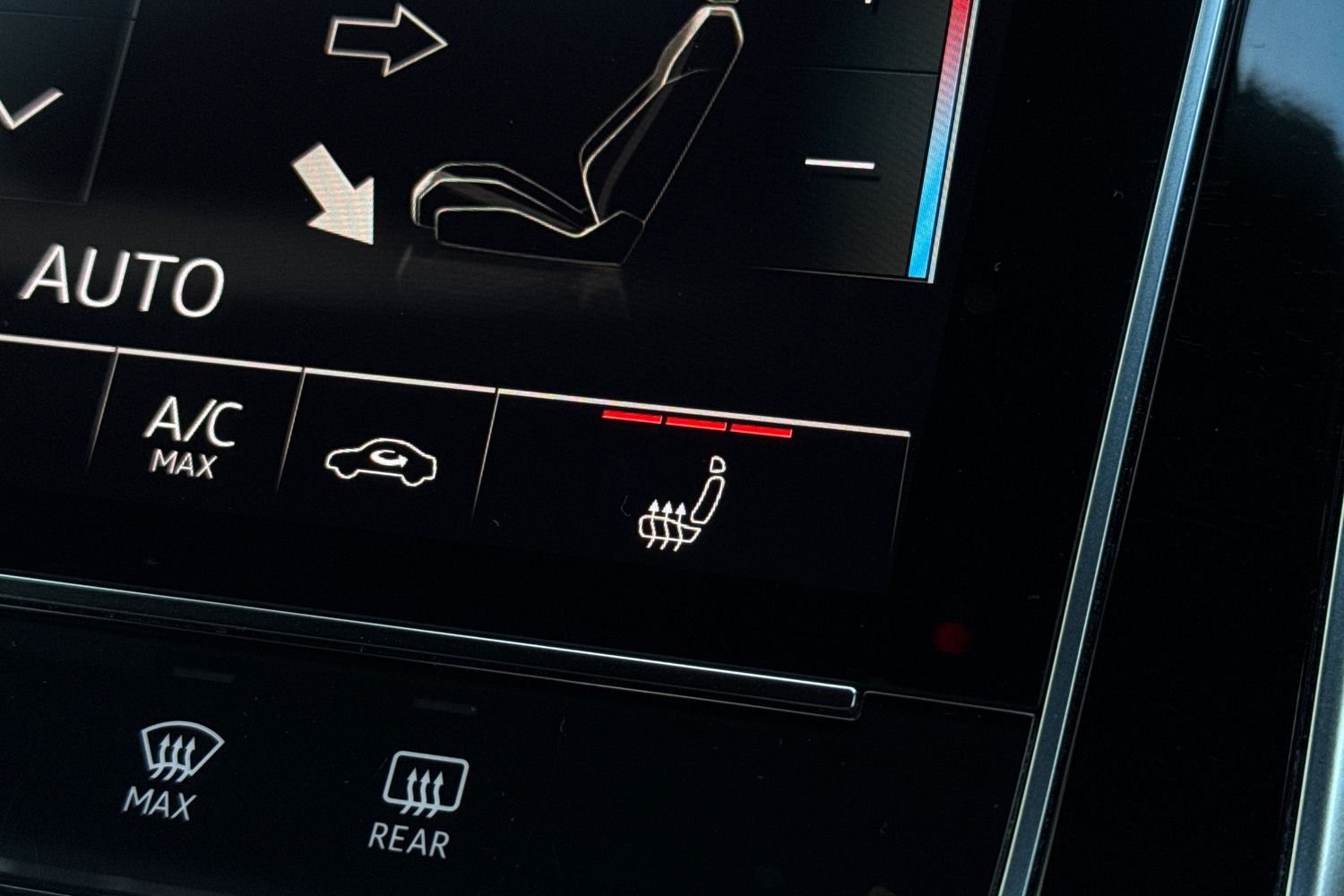 Used Audi Q8 2023 for sale - 76789542: Photo 52