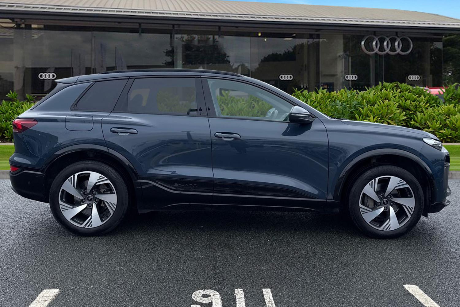 Used Audi Q6 e-tron 2025 for sale - 77463094: Photo 3