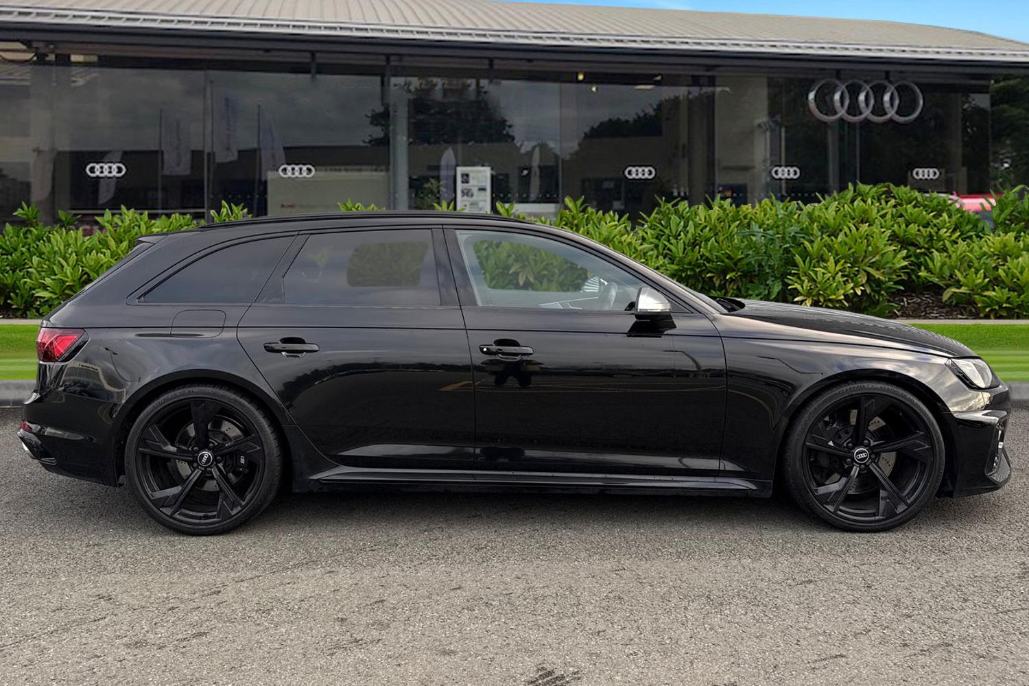 Used Audi RS4 2021 for sale - 77334281: Photo 3