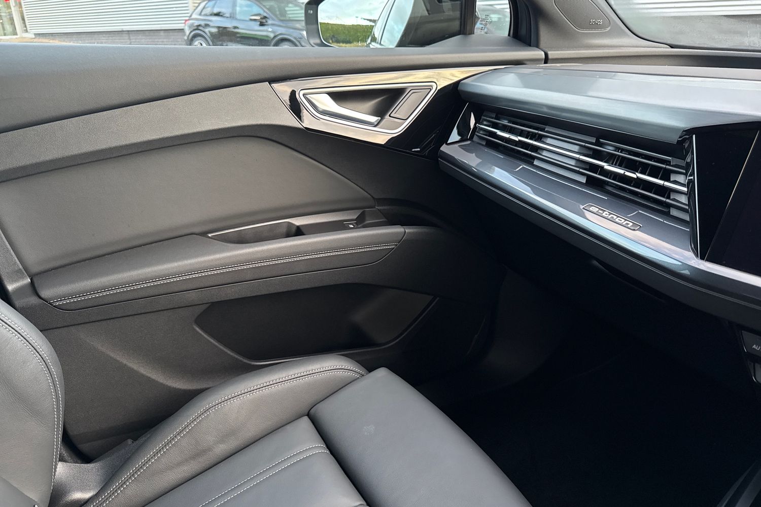 Used Audi Q4 e-tron 2025 for sale - 77382581: Photo 20