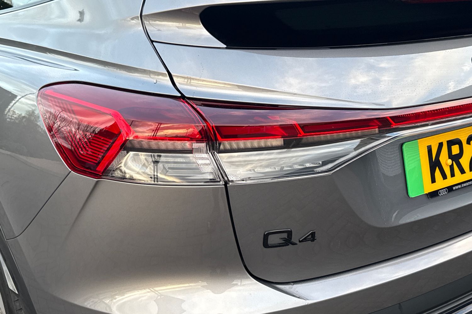 Used Audi Q4 e-tron 2025 for sale - 77382581: Photo 8