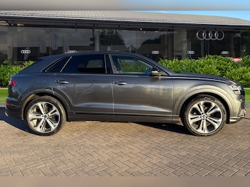 Used Audi Q8 2022 for sale - 77382740: Photo