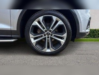 Used Audi Q5 2019 for sale - 78681281: Photo