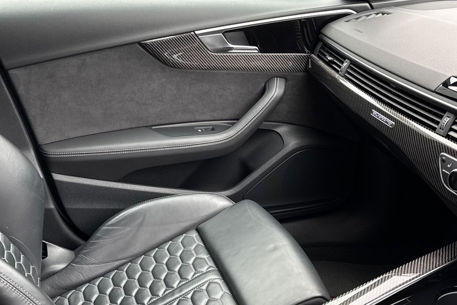 Used Audi RS4 2022 for sale - 77152554: Photo 19