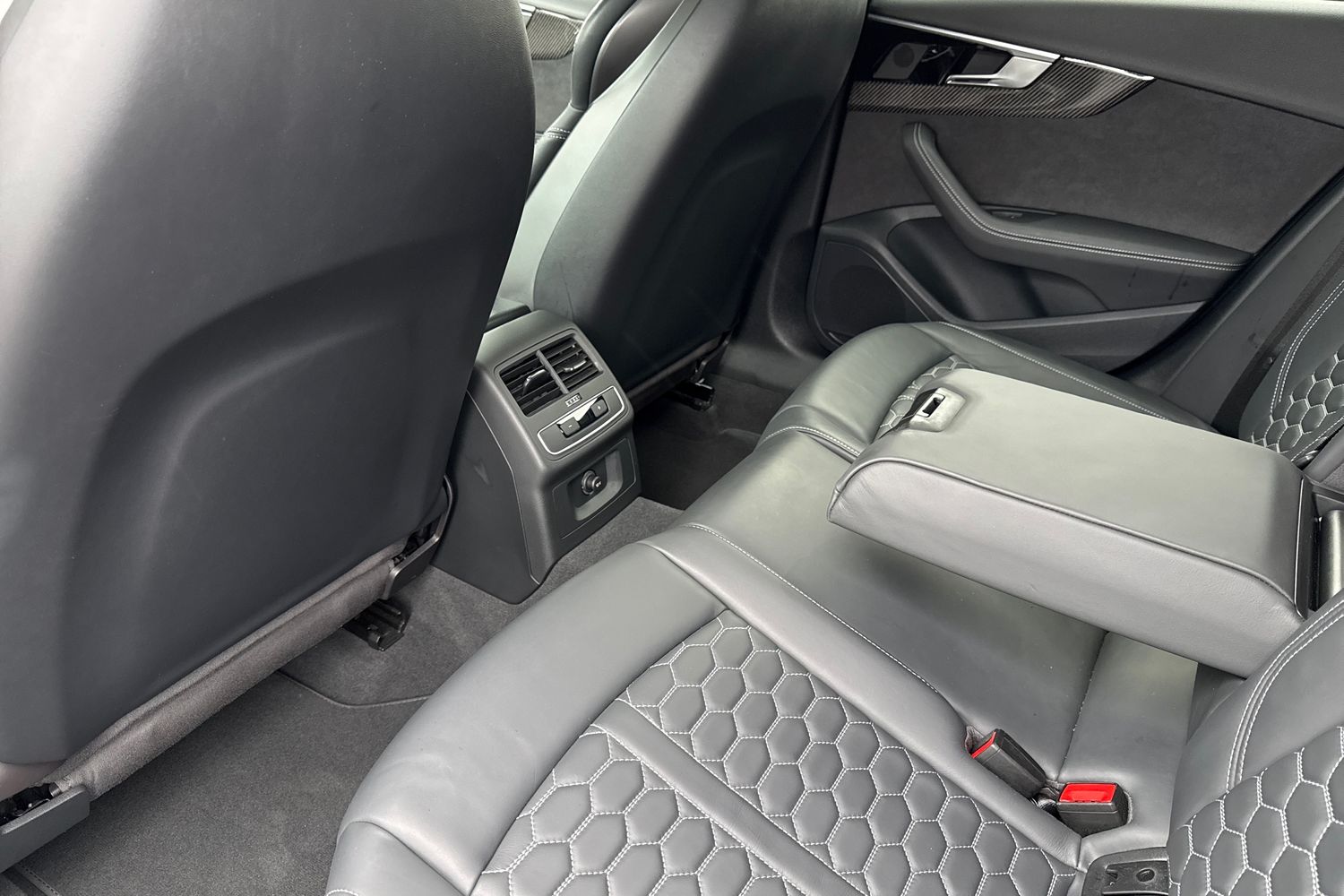 Used Audi RS4 2022 for sale - 77152554: Photo 45