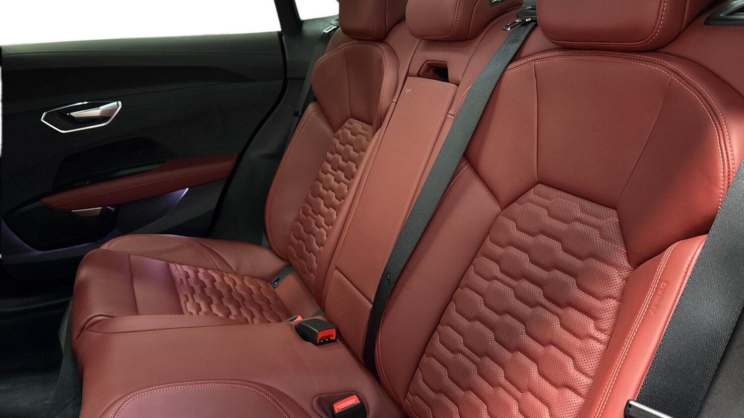 Used Audi e-tron GT 2022 for sale - 78107492: Photo 10