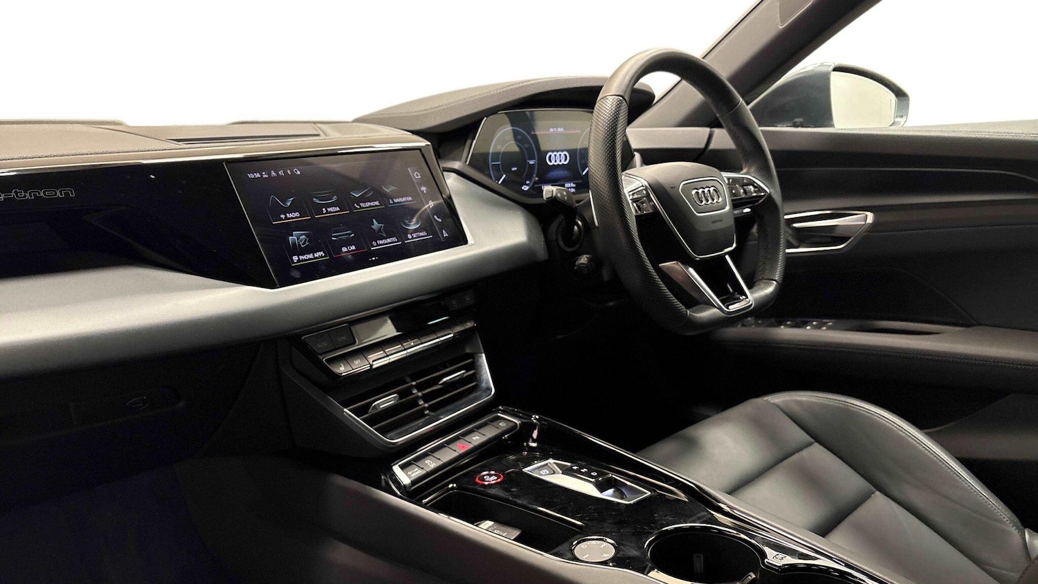 Used Audi e-tron GT 2021 for sale - 77382655: Photo 2