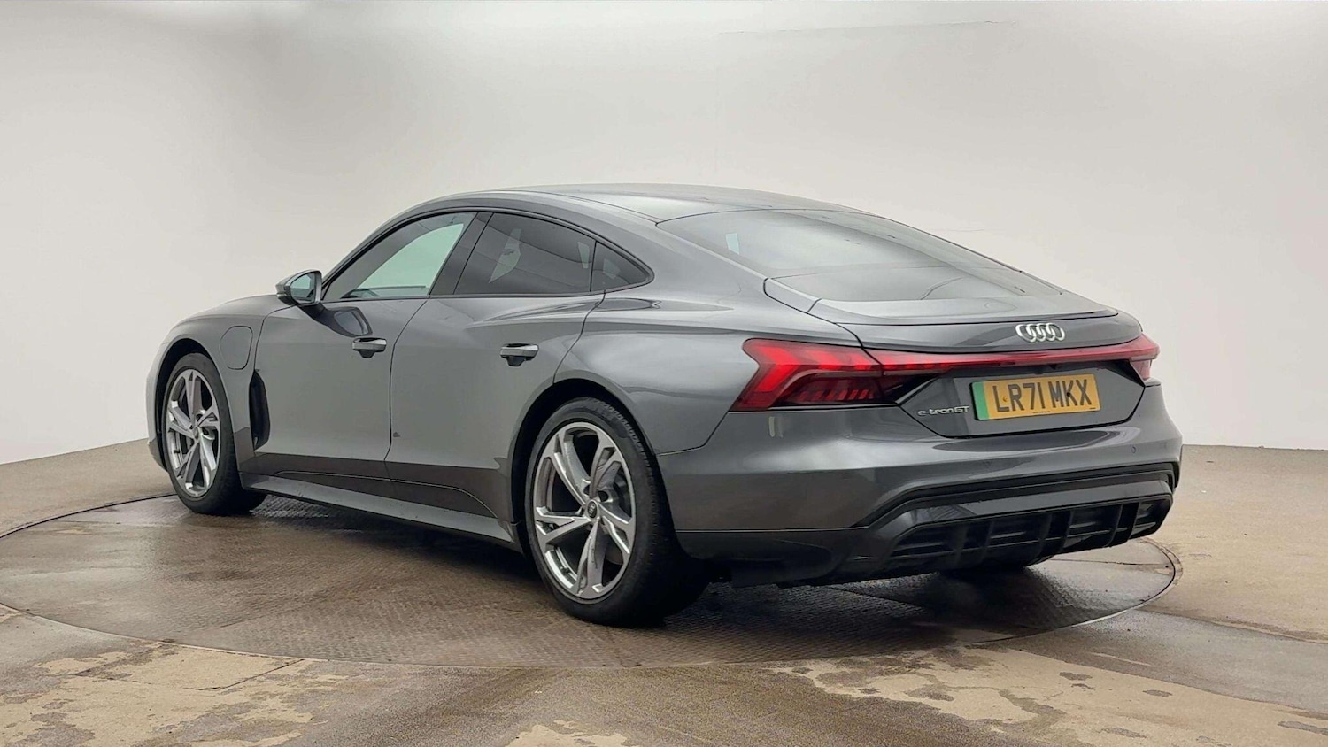 Used Audi e-tron GT 2021 for sale - 77382655: Photo 3