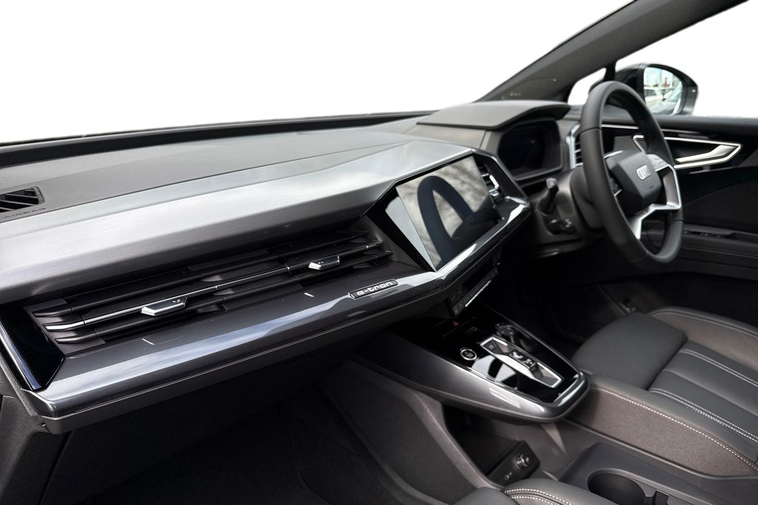 Used Audi Q4 e-tron 2026 for sale - 77135406: Photo 14