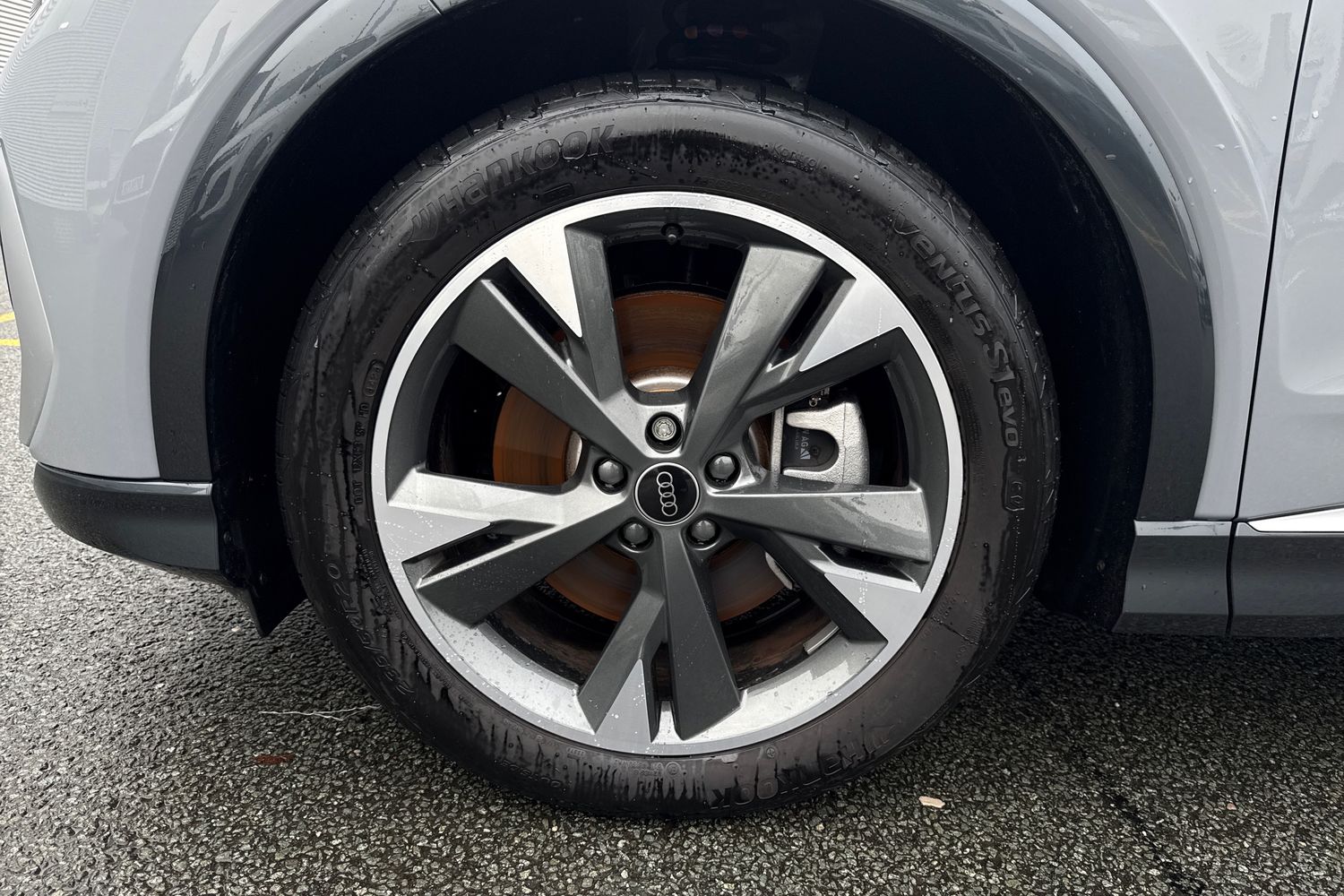 Used Audi Q4 e-tron 2024 for sale - 77257755: Photo 13