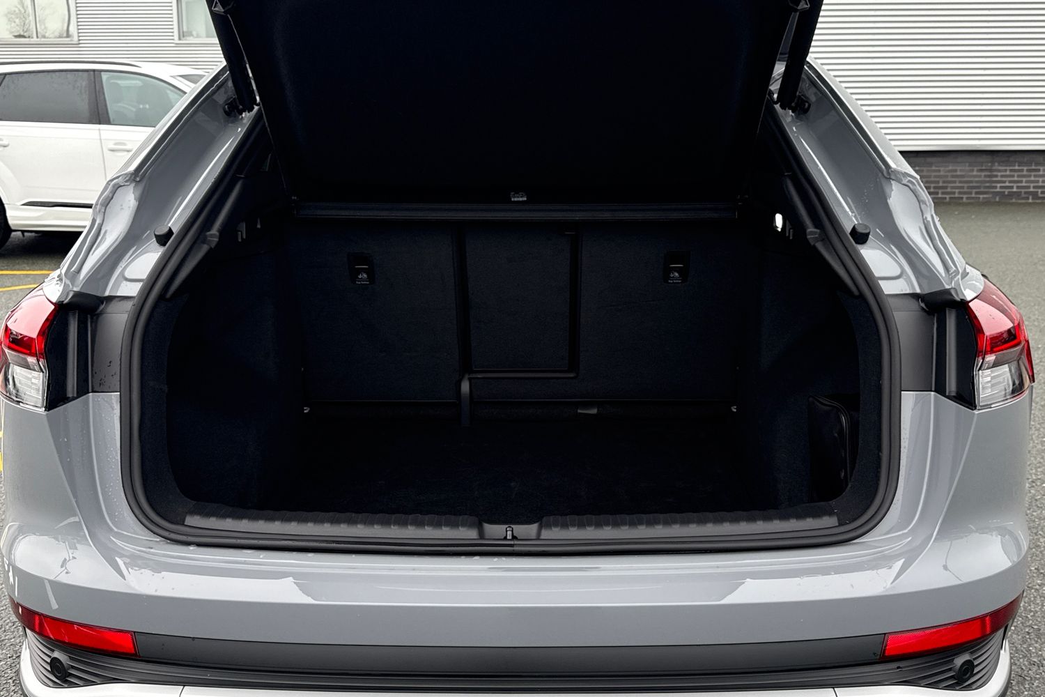 Used Audi Q4 e-tron 2024 for sale - 77257755: Photo 7