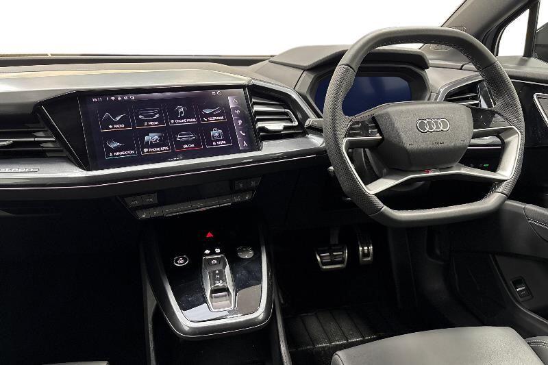 Used Audi Q4 e-tron 2025 for sale - 76469338: Photo 2