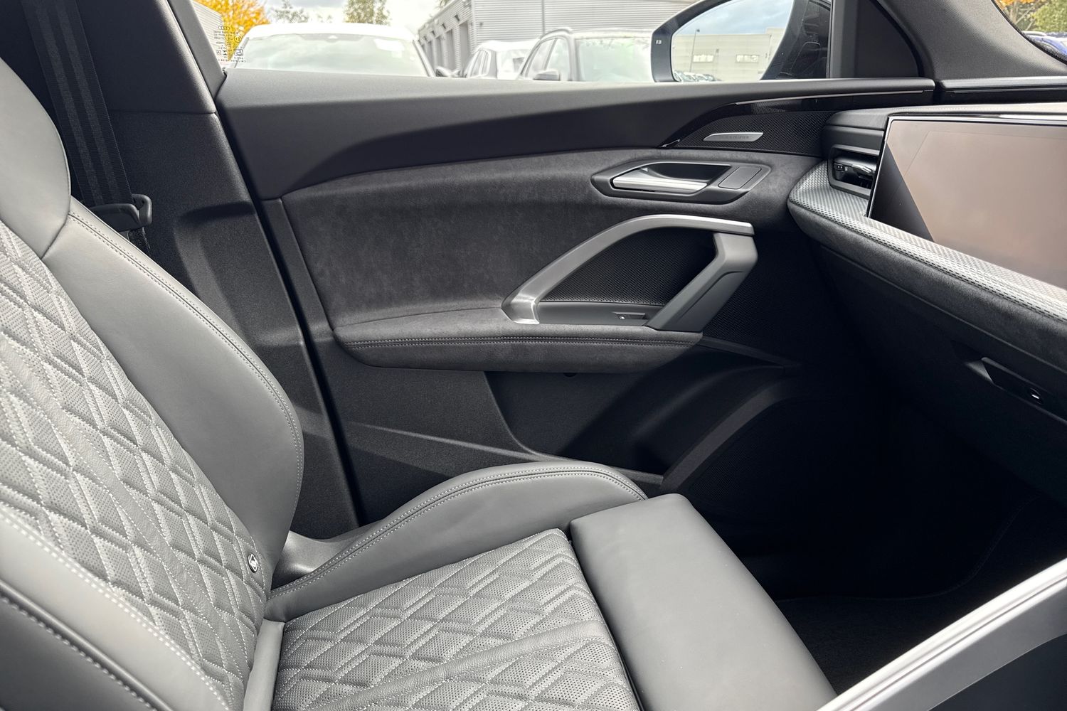 Used Audi SQ5 2025 for sale - 76250631: Photo 19