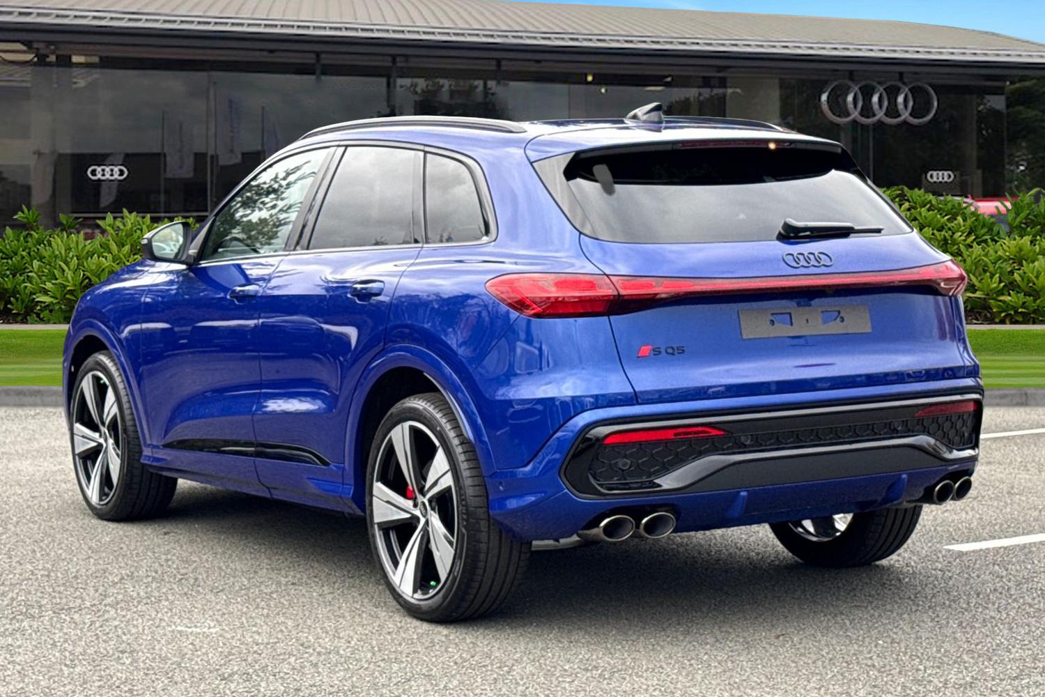 Used Audi SQ5 2025 for sale - 76250631: Photo 2