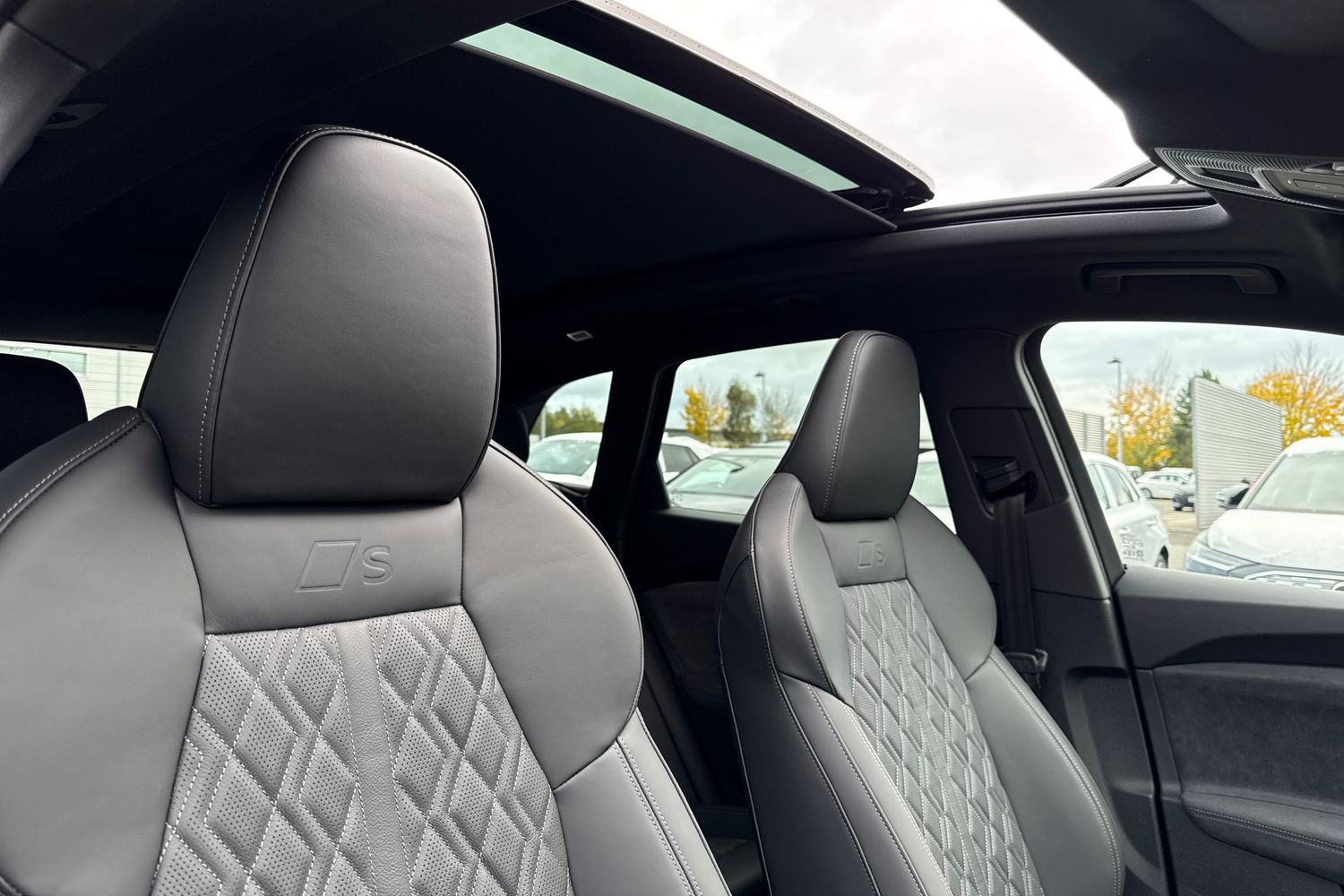 Used Audi SQ5 2025 for sale - 76250631: Photo 23