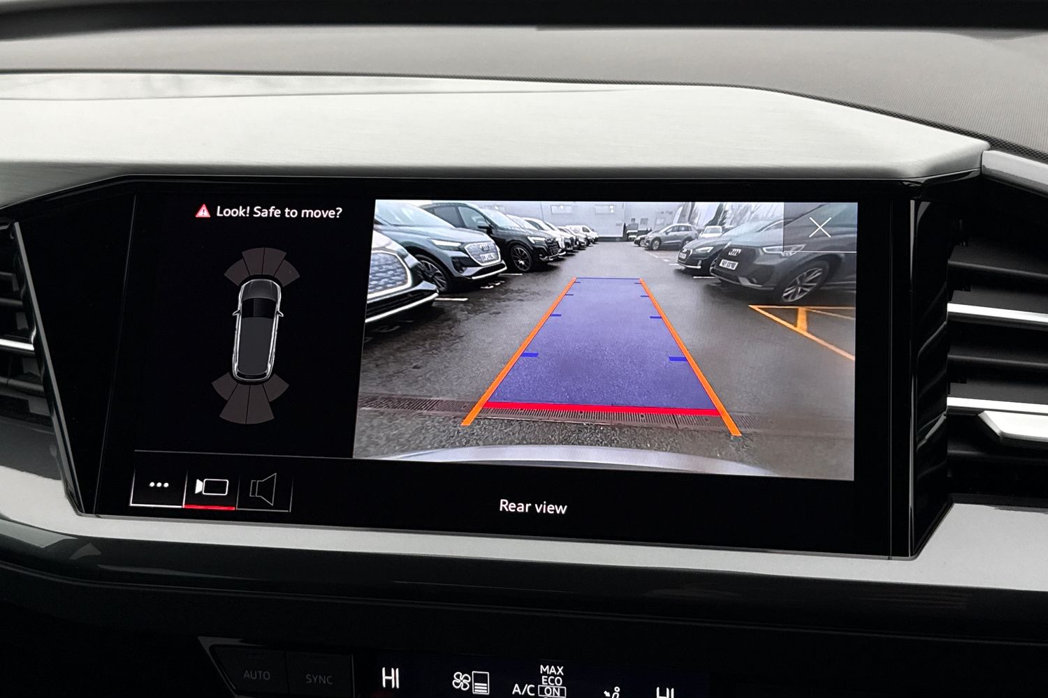 Used Audi Q4 e-tron 2025 for sale - 77383230: Photo 34