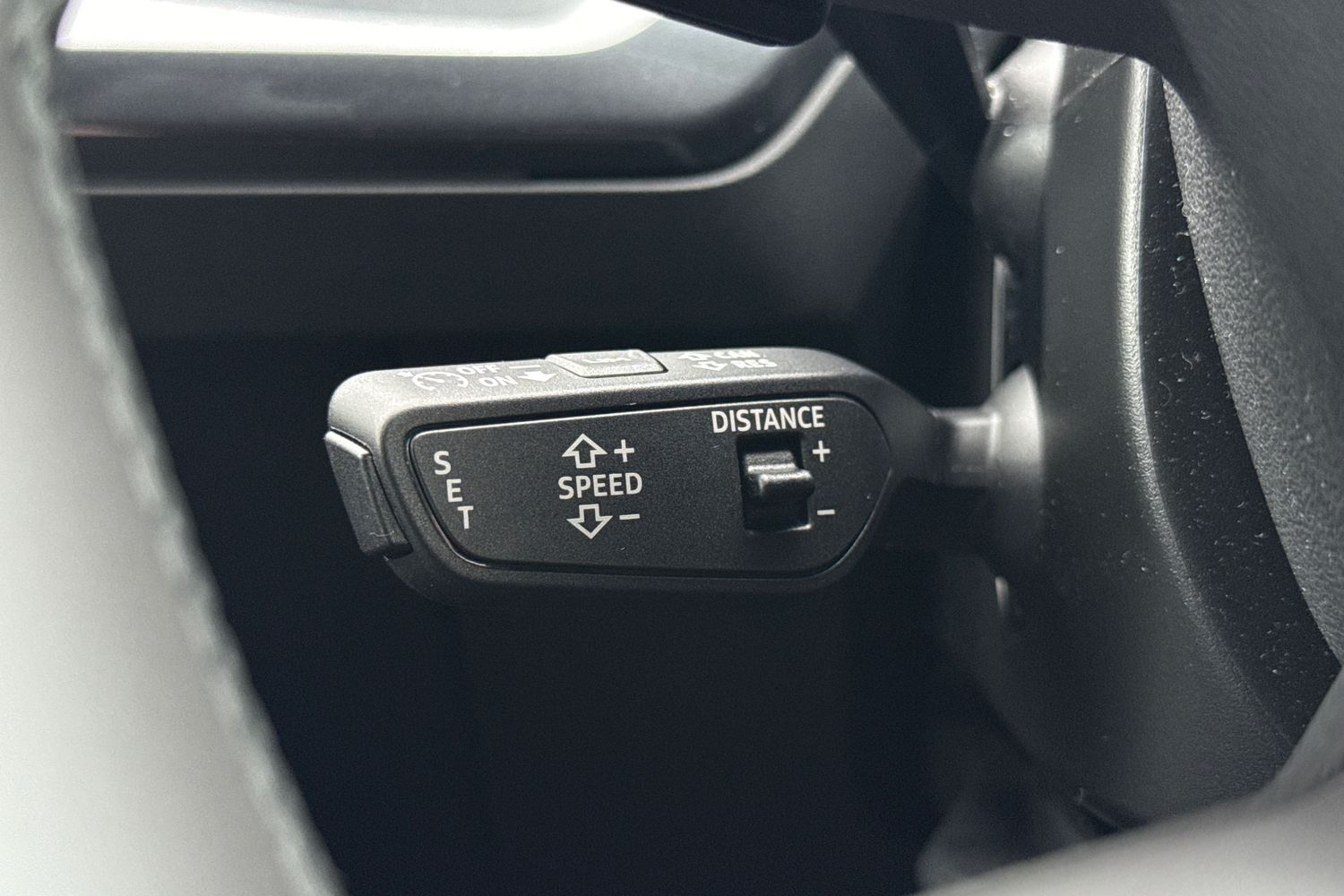 Used Audi Q4 e-tron 2025 for sale - 77383230: Photo 40