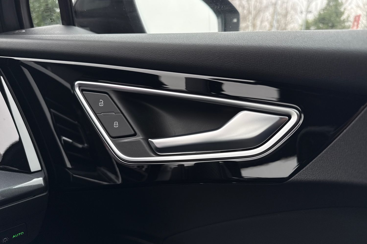 Used Audi Q4 e-tron 2025 for sale - 77383230: Photo 42