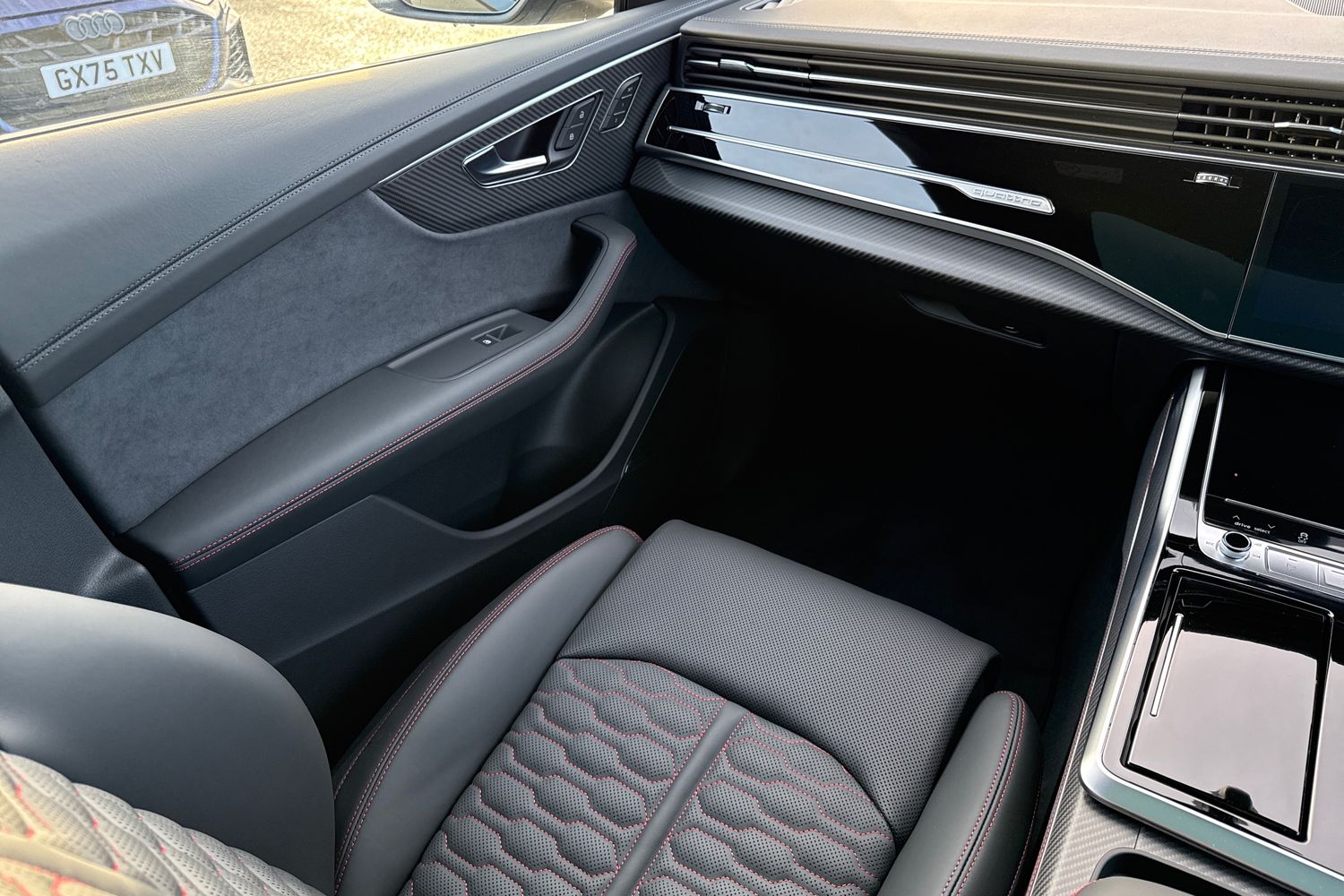 Used Audi RS Q8 2025 for sale - 76520000: Photo 19