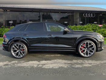 Used Audi RS Q8 2025 for sale - 76520000: Photo