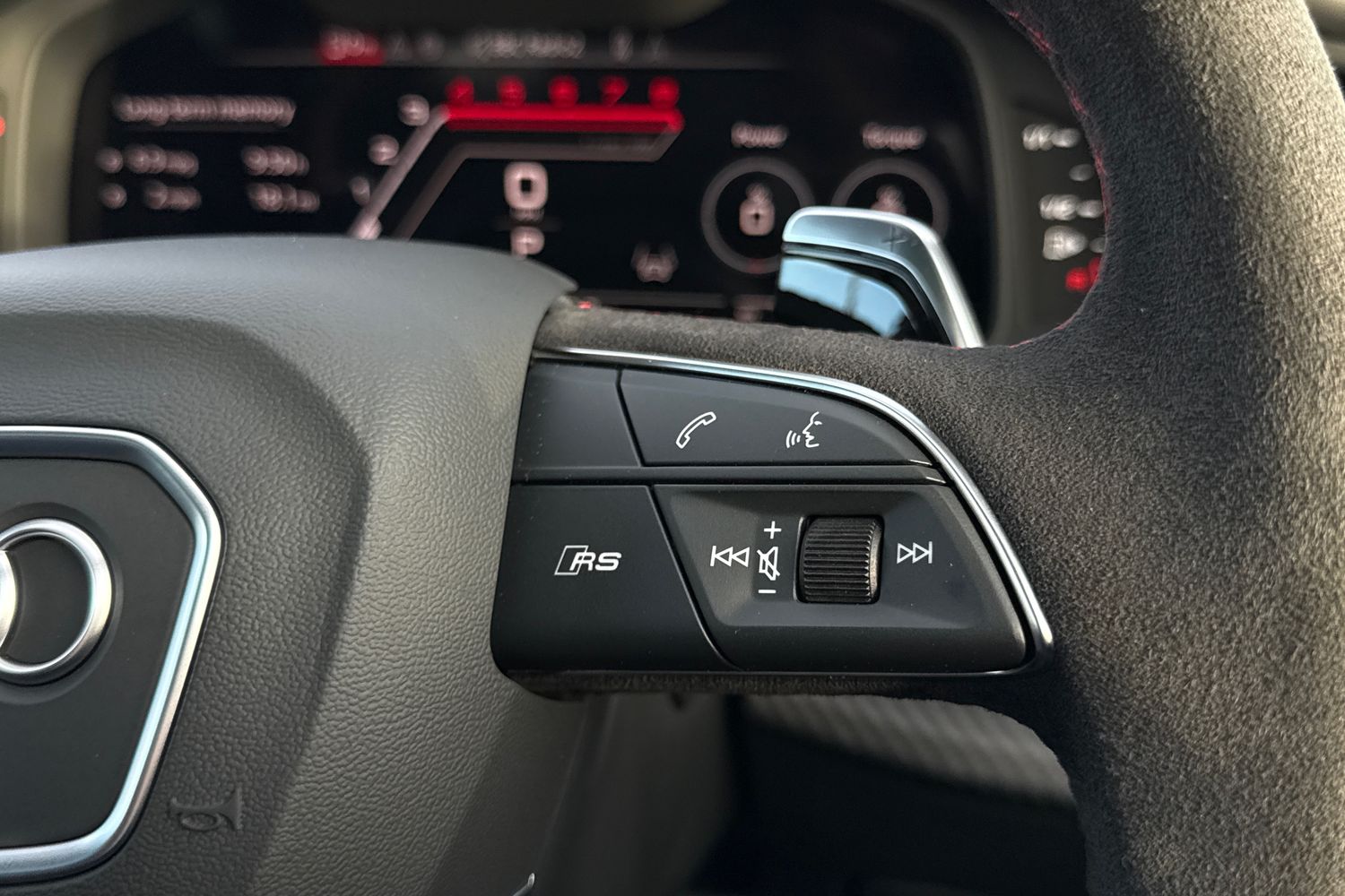 Used Audi RS Q8 2025 for sale - 76520000: Photo 44