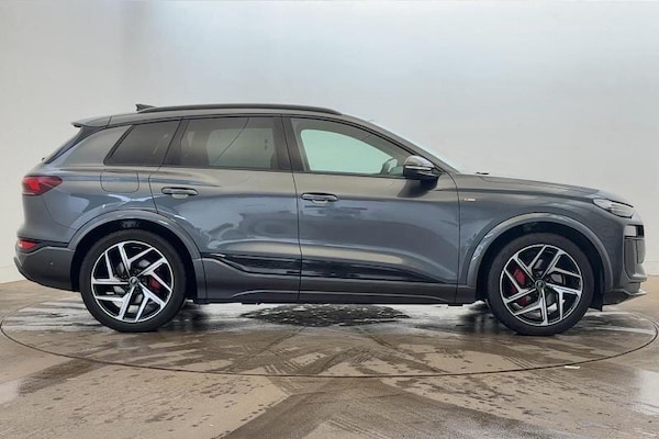 Used Audi Q6 e-tron 2025 for sale - 76232545: Photo 4