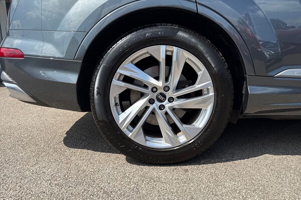 Used Audi Q7 2021 for sale - 76106819: Photo 11