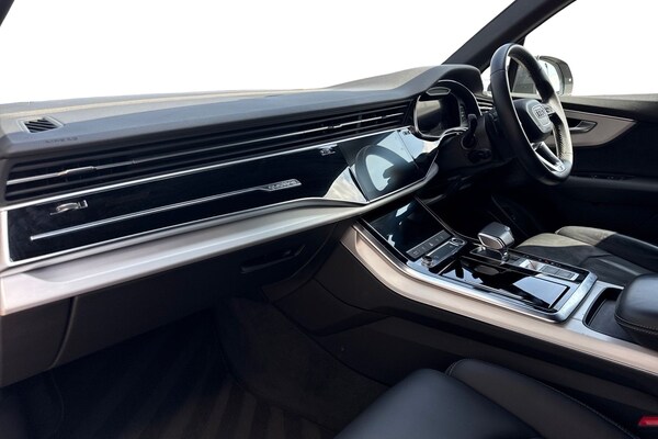Used Audi Q7 2021 for sale - 76106819: Photo 15