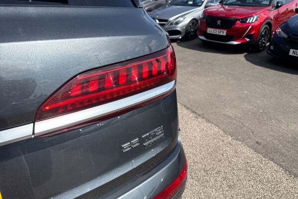 Used Audi Q7 2021 for sale - 76106819: Photo 8