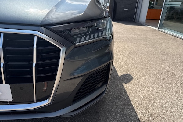 Used Audi Q7 2021 for sale - 76106819: Photo 9