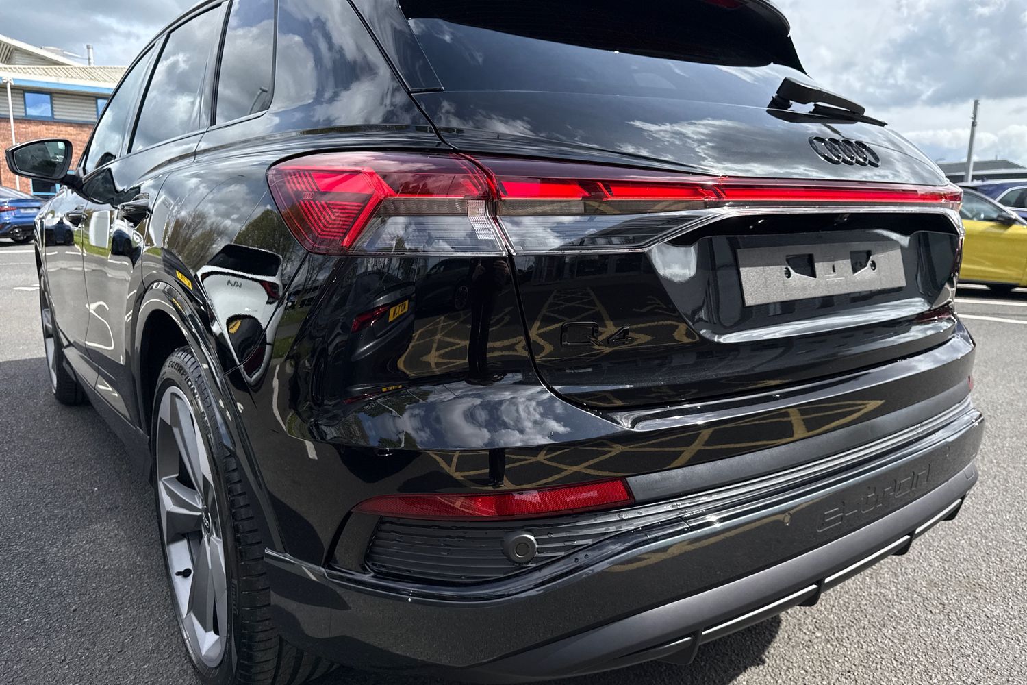 Used Audi Q4 e-tron 2025 for sale - 76143798: Photo 7