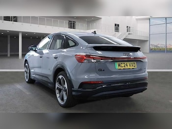 Used Audi Q4 e-tron 2024 for sale - 76171231: Photo 3