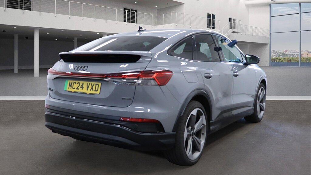 Used Audi Q4 e-tron 2024 for sale - 76171231: Photo 4