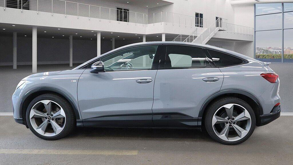 Used Audi Q4 e-tron 2024 for sale - 76171231: Photo 7